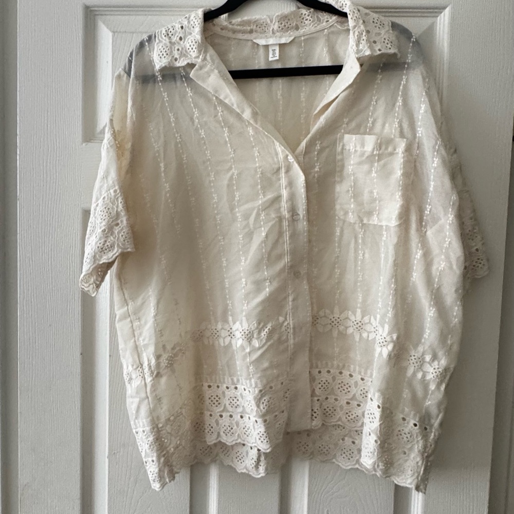 H&M Women's  Cream Lace Women's Top
